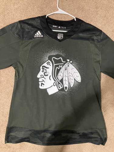 Green Adult Men's Used Medium Adidas Jersey