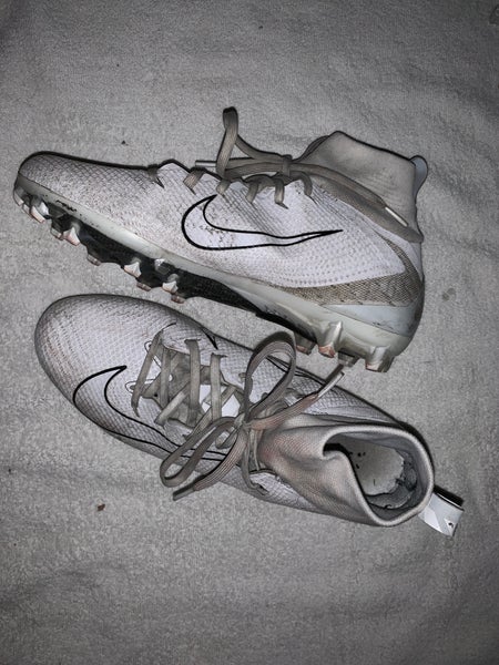 White Men's Molded Cleats Low Cut Nike Vapor
