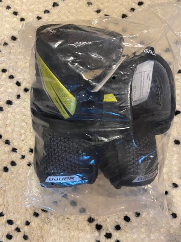 Brand New Sealed Large Bauer Pro Stock Supreme Ultrasonic Elbow Pads