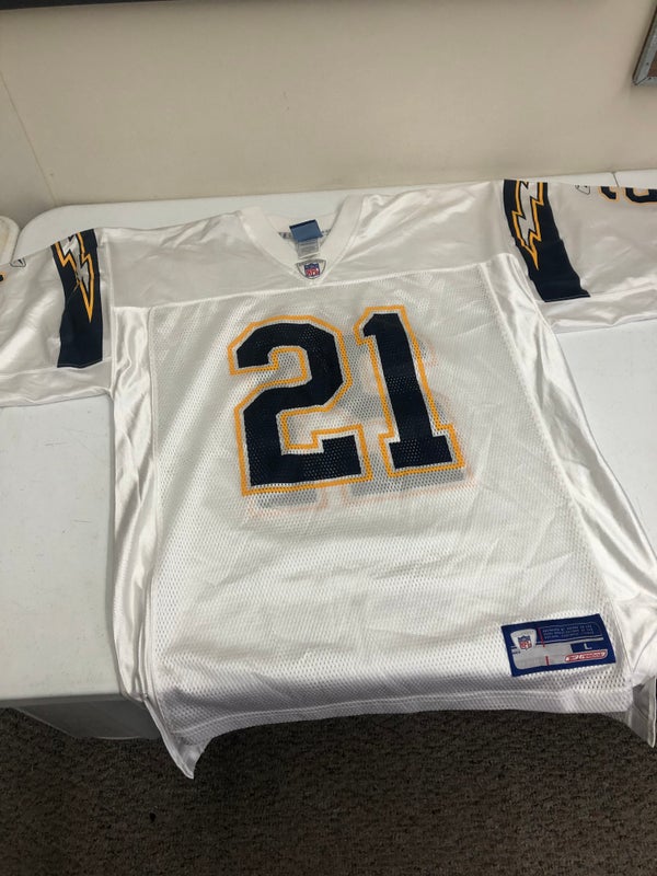 Vintage Junior Seau San Diego chargers jersey for Sale in San Diego, CA -  OfferUp