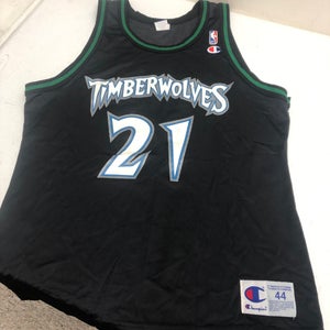 Champion Kevin Garnett Timberwolves Jersey Size 44 (L)