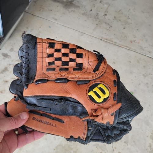 Used Wilson Left Hand Throw A500 Baseball Glove 12.5"