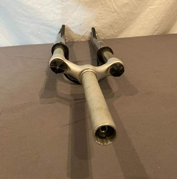 Manitou Skareb Comp 26