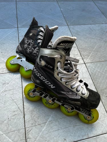 Used Mission Wide Width Size 4 Inhaler NLS6 Inline Skates