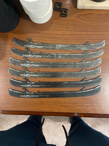 3 Used Bauer 263 mm TUUK Lightspeed 5 Carbon Edge