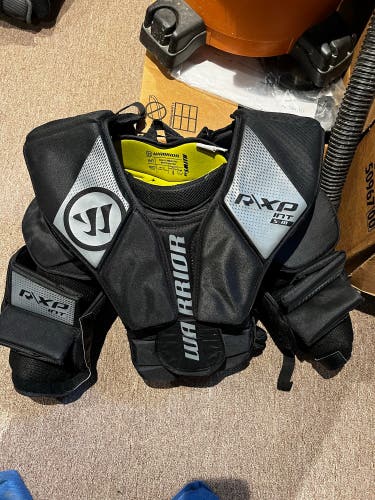 Intermediate Small-Medium Warrior Ritual XP Goalie Chest Protector