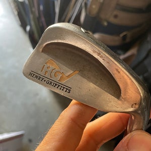 Henry Griffiths iron n7 in Right handed  true temper