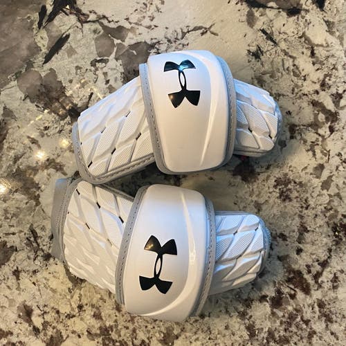 New Large Under Armour VFT Arm Pads