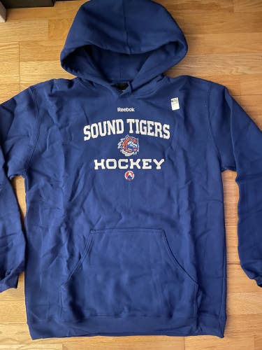 Bundle Set Hoodies & Shirt