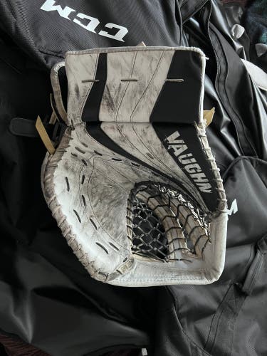 Used Regular SLR2 Senior Glove Intermediate Internal