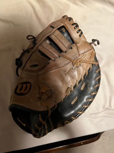 Used First Base 12" A2000 Baseball Glove