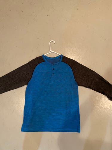 New LuluLemon Metal Vent Tech Henley Long Sleeve Shirt Size Large