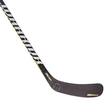 Senior Right Handed W03 Pro Stock Alpha DX Hockey Stick