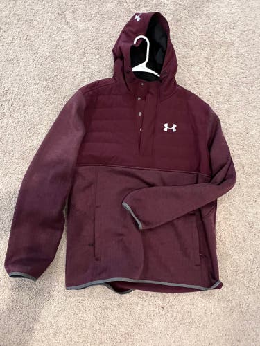 Red Used XL Under Armour Sweatshirt