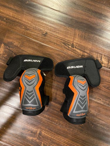 Junior Large Bauer Supreme One.4 Elbow Pads