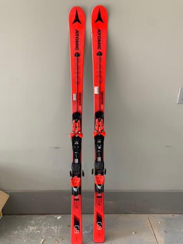Used  Atomic With Bindings Redster G9 Skis