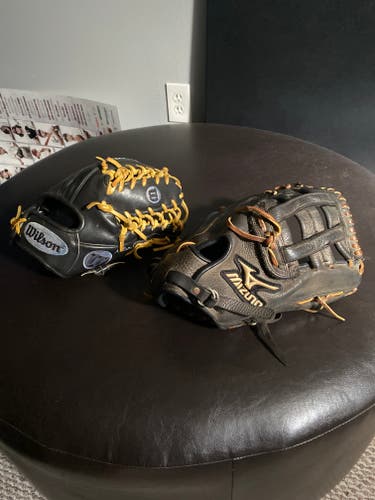 Black Infield A2000 11.5" Baseball Glove