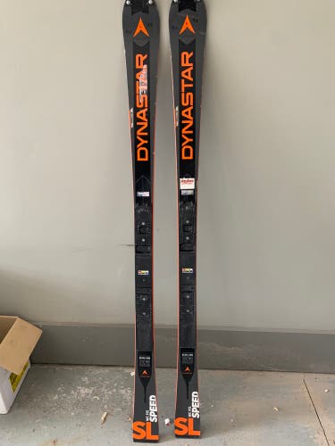 Used  Dynastar Without Bindings Speed WC FIS SL Skis
