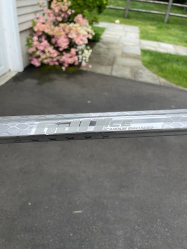 RARE****** Used Gait Ice Shaft