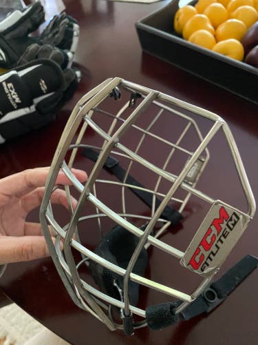 Medium CCM Full Cage FitLite FL40