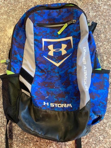 Under Armor Storm Bat Backpack