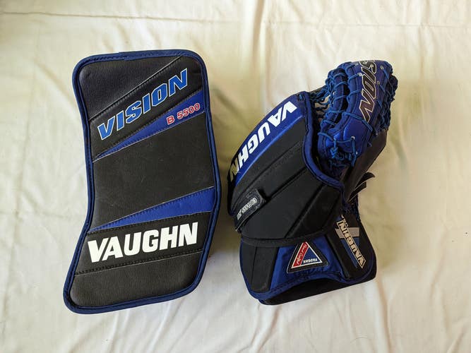 Used Vaughn Regular T3500 B5500 hockey goalie, trapper and blacker