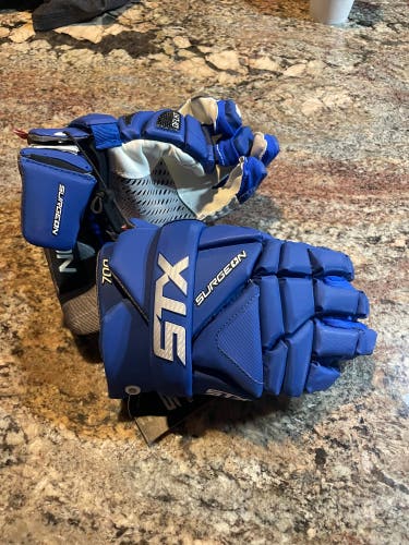 New Player's STX 13" Surgeon 700 Lacrosse Gloves