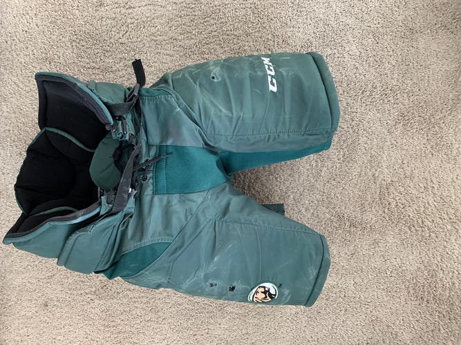 Senior Medium CCM Pro Stock hp31 Hockey Pants