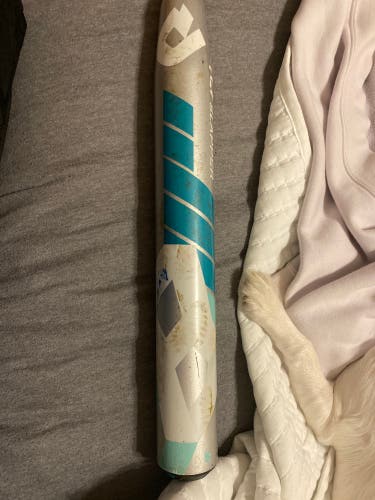2016 Composite (-10) 23 oz 33" CF8 Bat