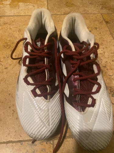 Men's Molded Cleats Low Cut Young King