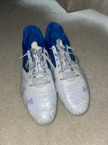 Men's Size 11.5 (Women's 12.5) Low Cut