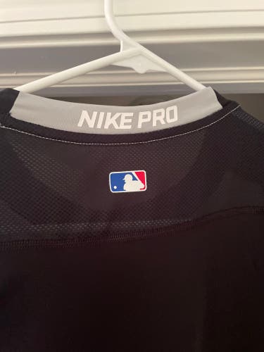 Gray New Medium Nike Shirt