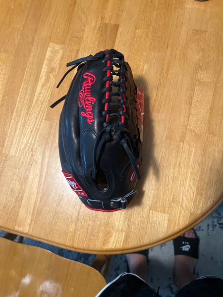 New Rawlings Right Hand Throw Outfield Pro Preferred Baseball Glove 12.75"