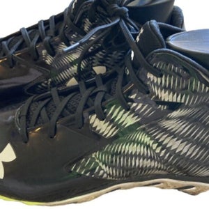 New W/O Box Under Armour ClutchFit Football Shoes Black Grey Chrome Size 13.5