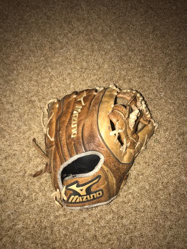 Mizuno Infield Glove 11.5 World Win