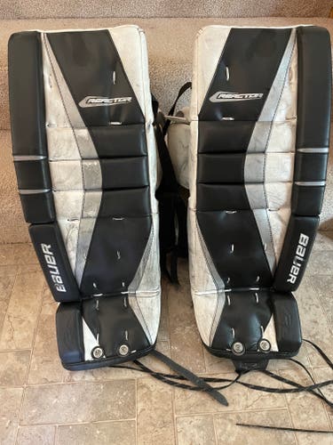 Used 26" Bauer Reactor 5000 Goalie Leg Pads
