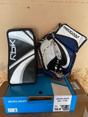 Hockey Goalie Glove And Blocker