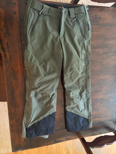 Green Used Large Arctica Pants