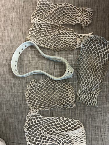 STRINGKING MARK 2F Stiff Slightly Used Plus 5 Pieces Of Slights Used Stringking 2f Mesh