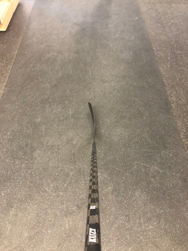 Kuznetzov RH Pro Stock, 77 Flex, Grip, Good Condition