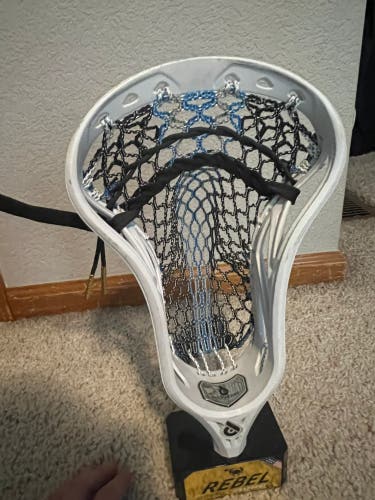 Used Attack & Midfield Strung Pioneer 2 Head