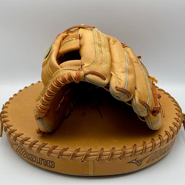 MIZUNO GIC-6 WORLD WIN BASEBALL GLOVE MADE IN JAPAN