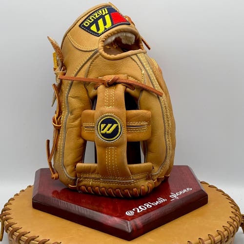 MIZUNO GIC-6 WORLD WIN BASEBALL GLOVE MADE IN JAPAN