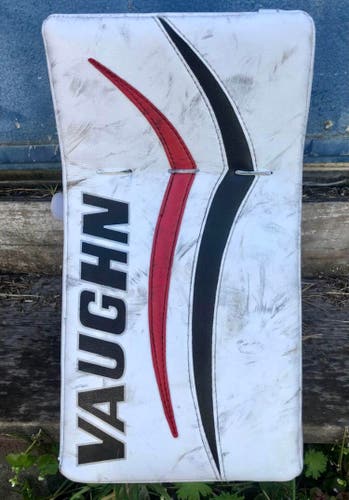 Vaughn V6 goalie blocker