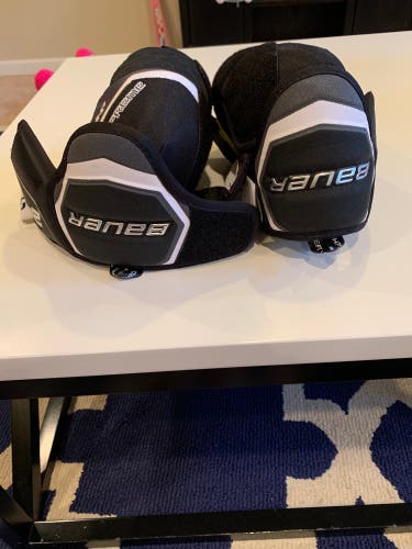 Bauer Supreme 2s Hockey Elbow Pad