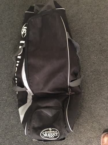 Used Louisville Slugger Duffle Bag