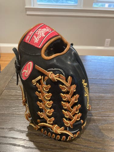 Rawling black and brown OF