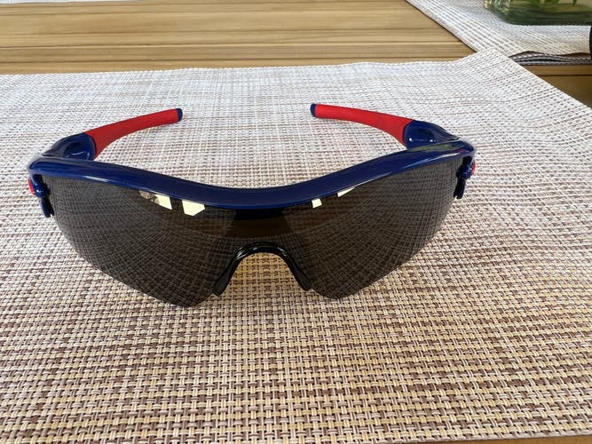 Oakley Radar Cubs Sunglasses