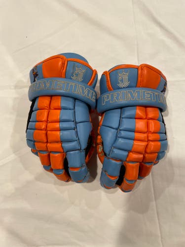 Penguins Gloves Used