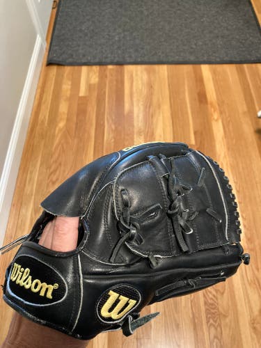 Wilson A2000 closed back black